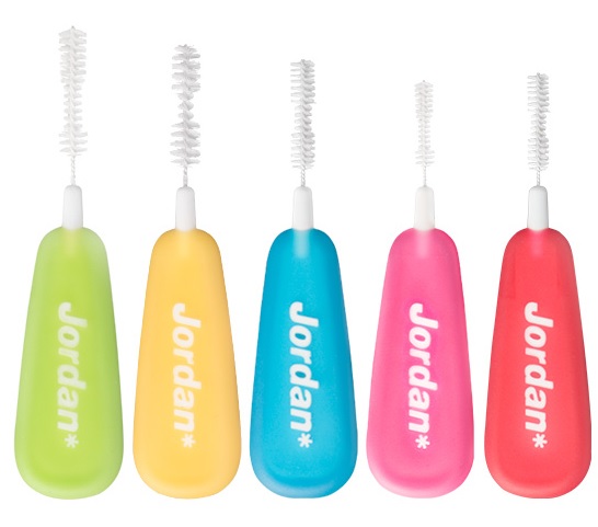 מברשת BRUSH BETWEEN JORDAN